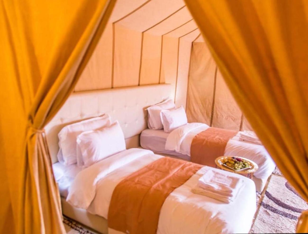 Отель Toop Luxury Camp Мерзуга Экстерьер фото