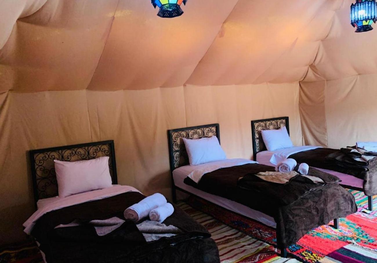 Отель Toop Luxury Camp Мерзуга Экстерьер фото