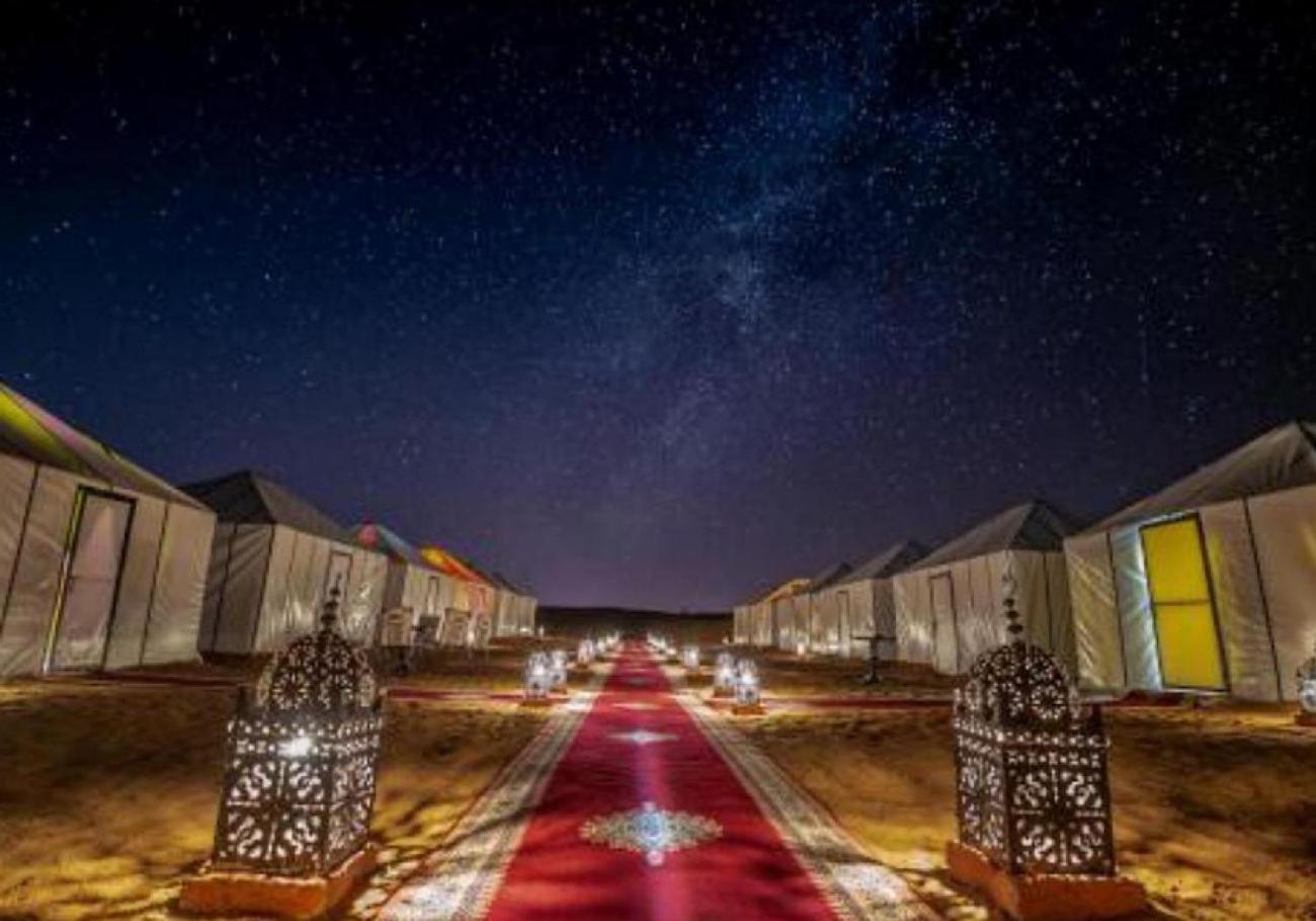 Отель Toop Luxury Camp Мерзуга Экстерьер фото