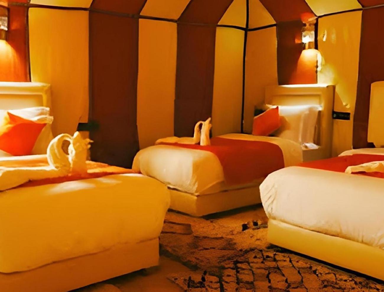 Отель Toop Luxury Camp Мерзуга Экстерьер фото