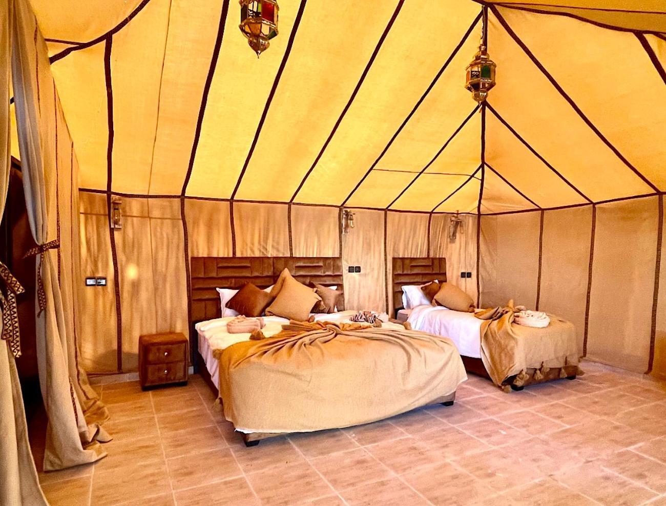 Отель Toop Luxury Camp Мерзуга Экстерьер фото